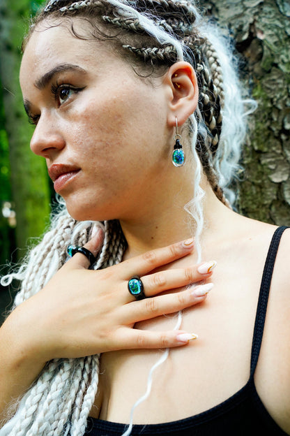 Noir Opal · Glass Ring