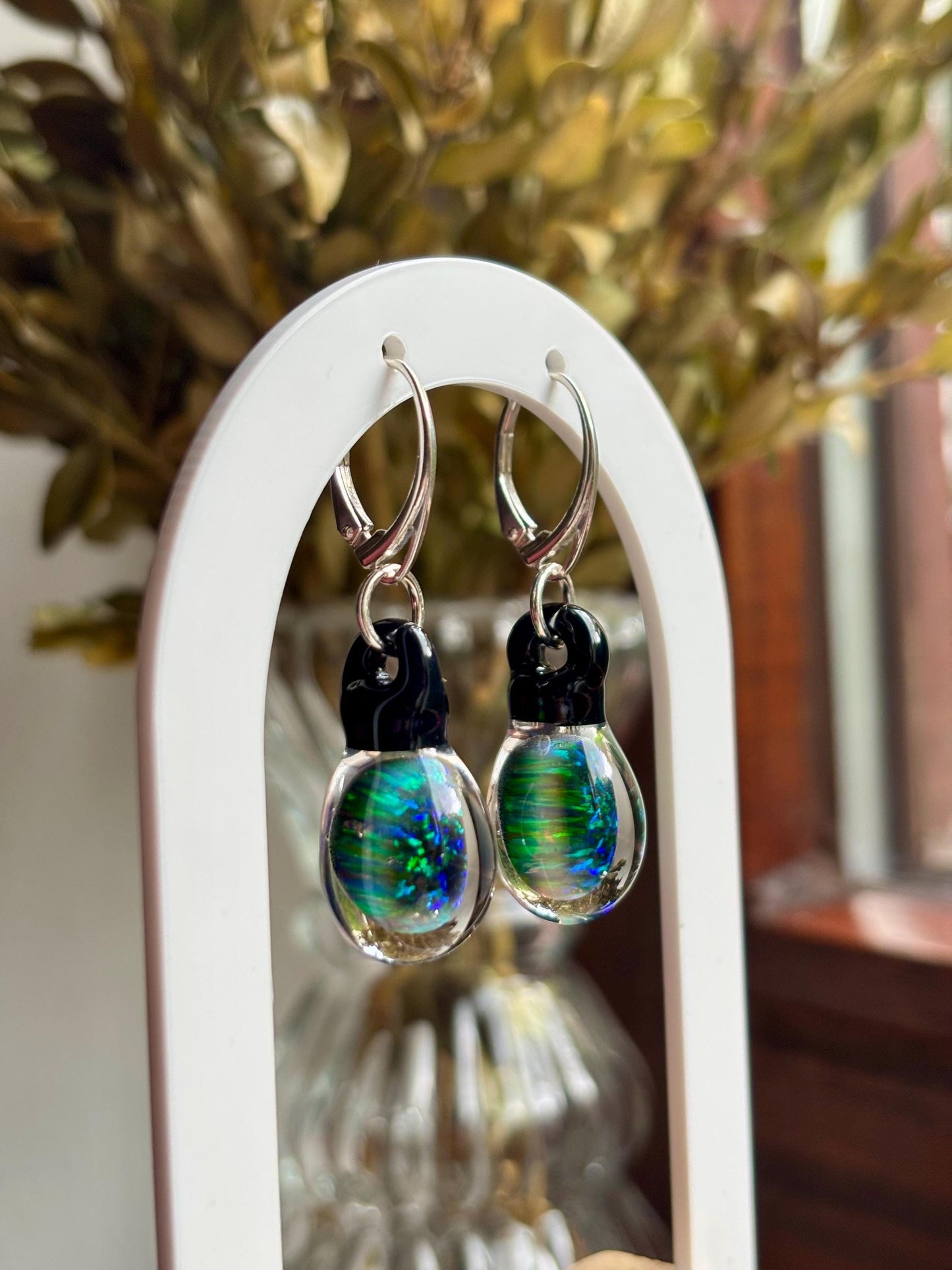 Noir Opal · Earrings