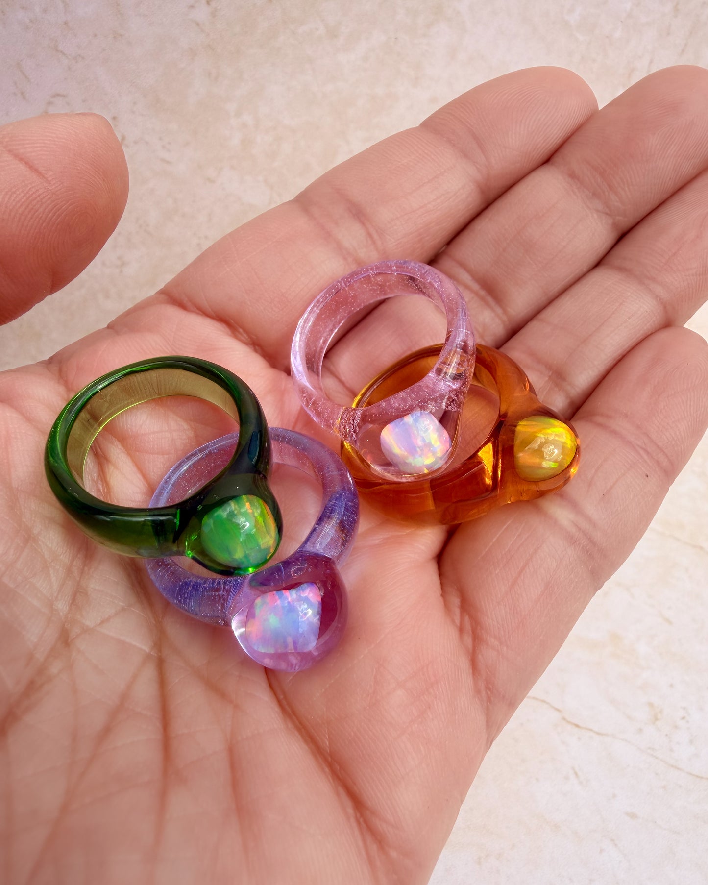 Opal Spherical Dome Green · Glasring