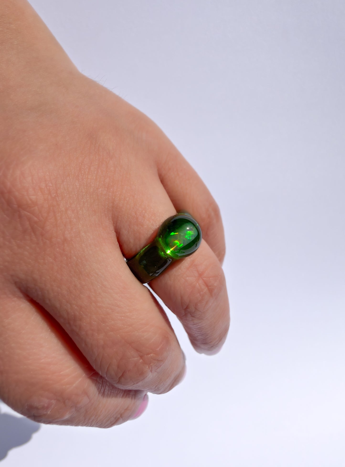 Opal Spherical Dome Green · Glasring