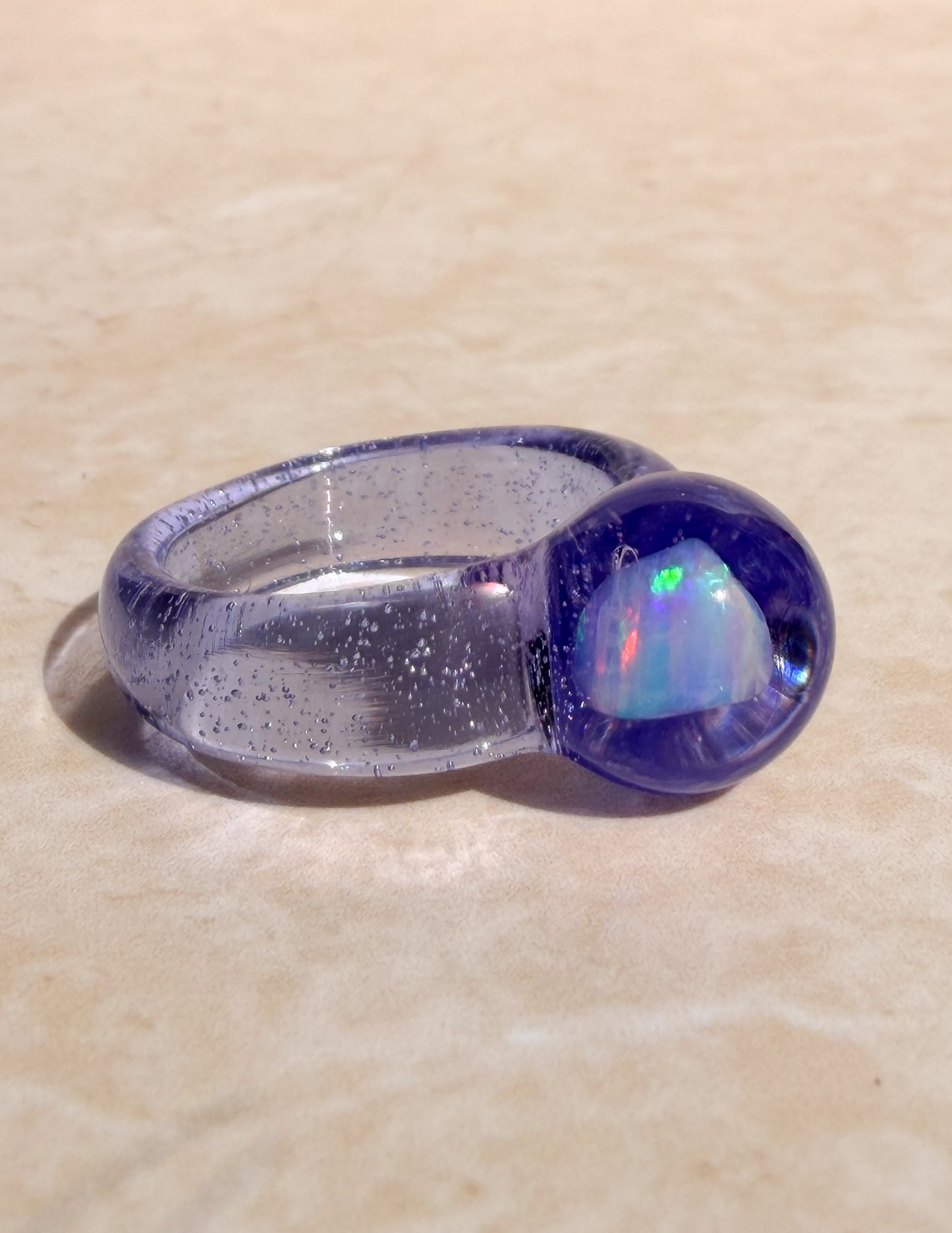 Opal Spherical Dome Lila · Glasring