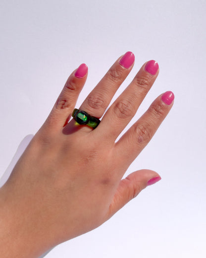 Opal Spherical Dome Green · Glasring